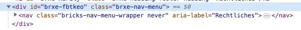 Ausschnitt von einer HTML-Datei. Darin sieht man das arial-label="rechtliches" richtig gesetzt.