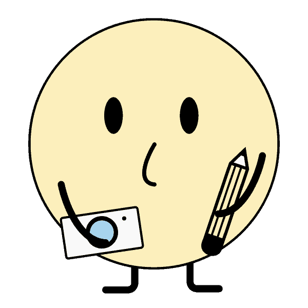 Eine Illustration von einem gelben Kreis mit Augen, Nase und ohne Mund. Er hält einer Kamera und einem Stift in den Händen. Er symbolisiert Content-Ersteller*innen.